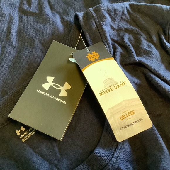Under Armour Notre Dame shirt size medium NWT - Picture 8 of 9